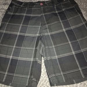 O’NEILL MENS PLAID SHORTS